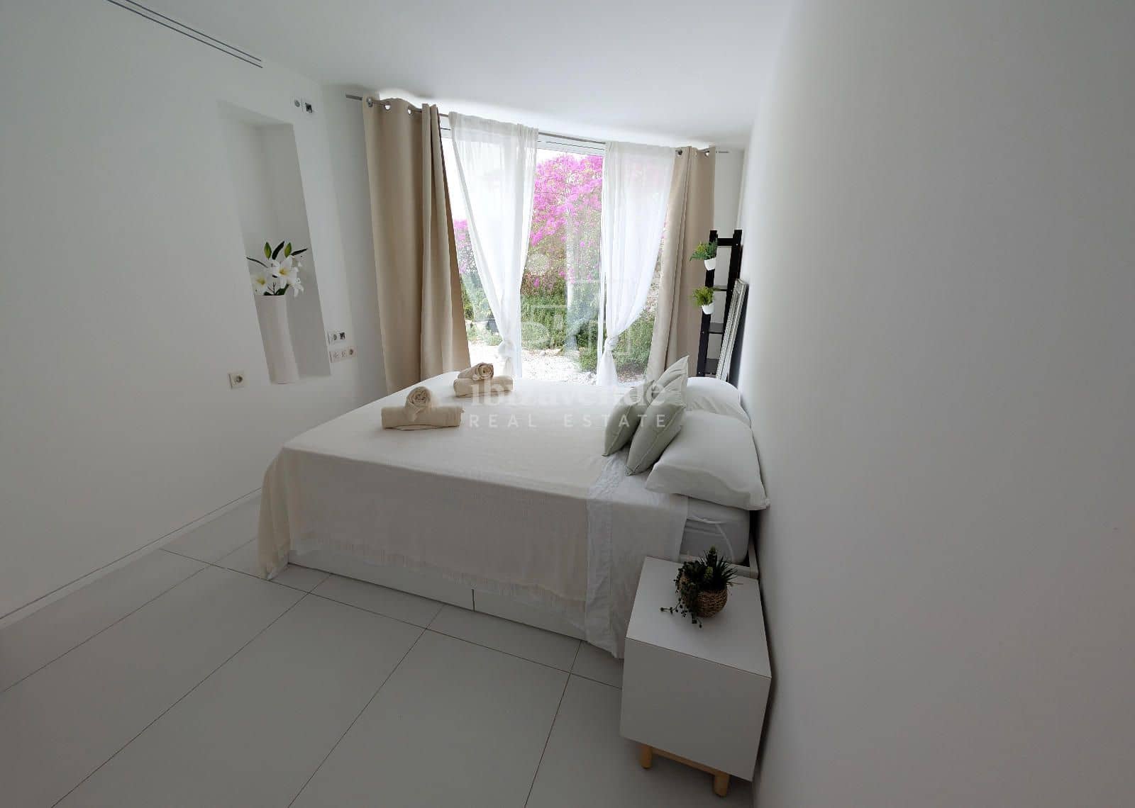 2 soveværelse Lejlighed til leje i Ibiza by med swimmingpool - € 3.500 (Ref: 9041549)