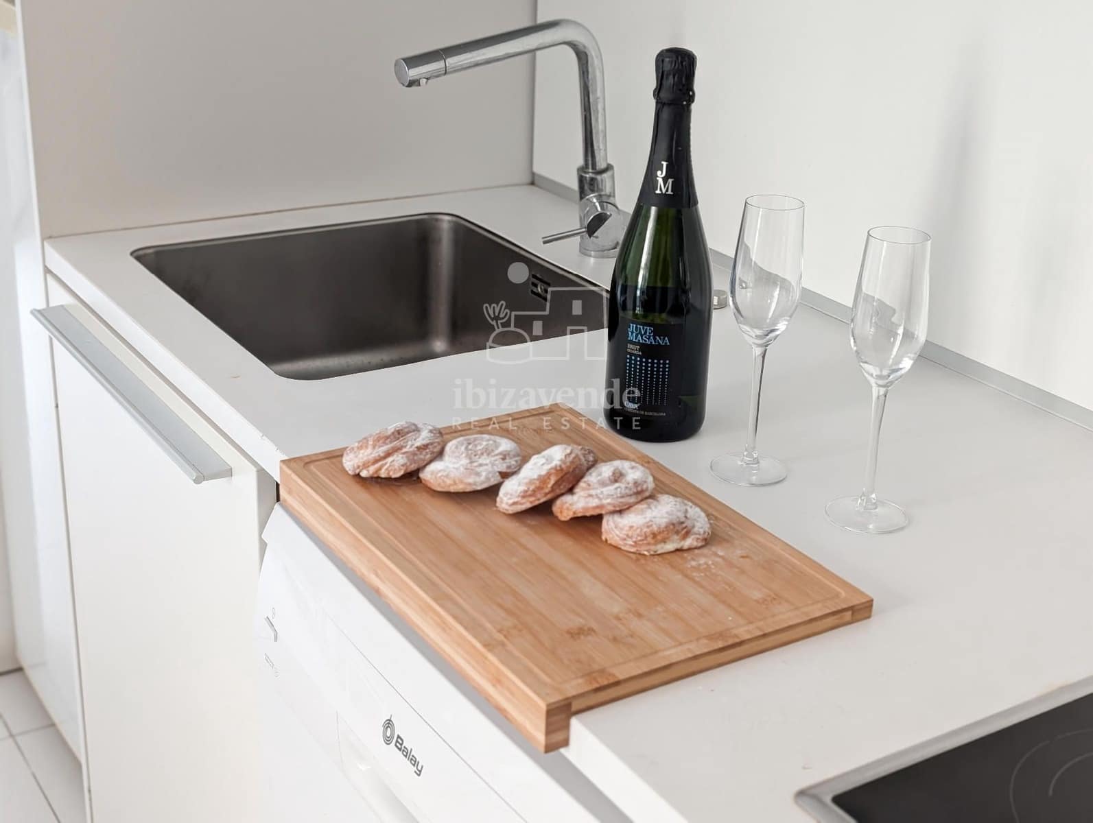 2 soveværelse Lejlighed til leje i Ibiza by med swimmingpool - € 3.500 (Ref: 9041549)