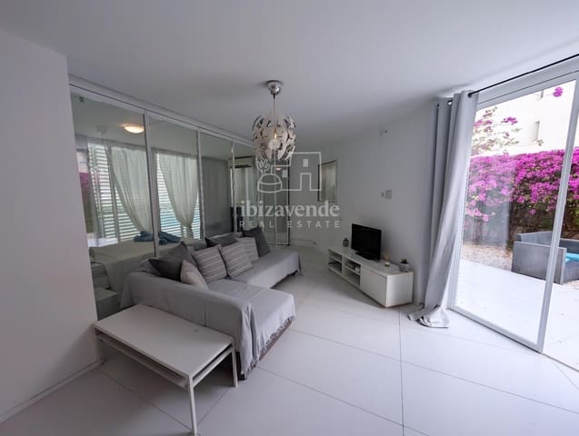 2 soveværelse Lejlighed til leje i Ibiza by med swimmingpool - € 3.500 (Ref: 9041549)