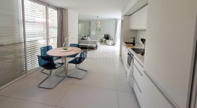 2 soveværelse Lejlighed til leje i Ibiza by med swimmingpool - € 3.500 (Ref: 9041549)