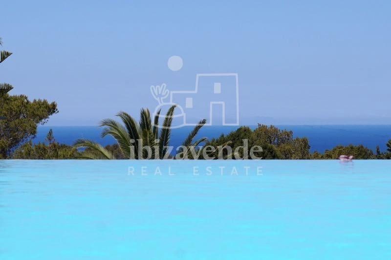 6 soveværelse Villa til salg i Cala Moli med swimmingpool garage - € 3.300.000 (Ref: 9041553)