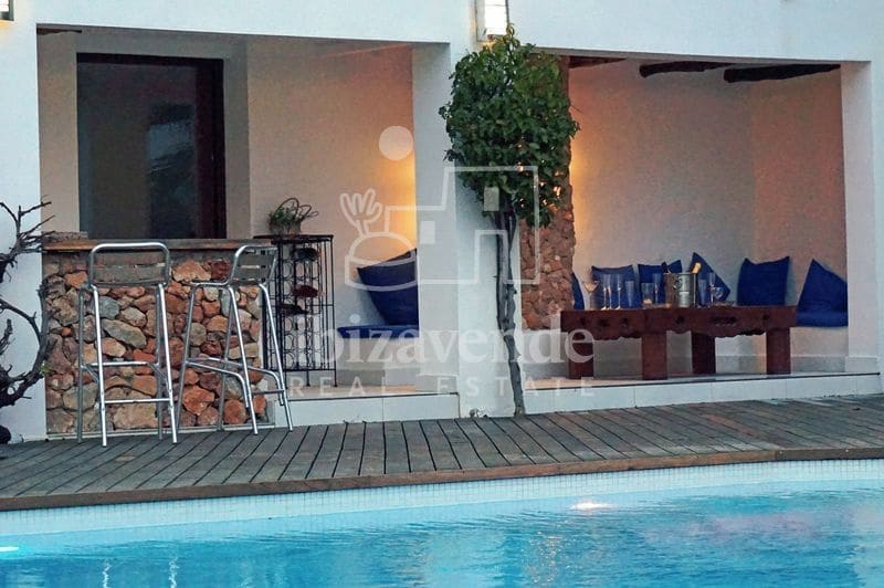 6 soveværelse Villa til salg i Cala Moli med swimmingpool garage - € 3.300.000 (Ref: 9041553)