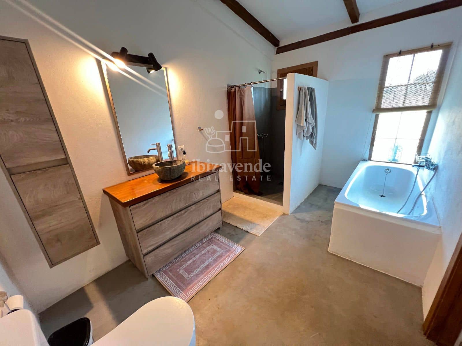2 soveværelse Villa til leje i Santa Eulalia / Santa Eularia - € 3.800 (Ref: 9041558)