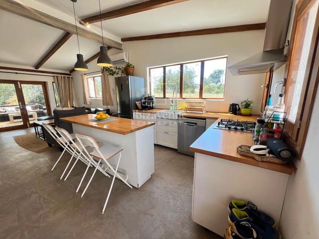 2 soveværelse Villa til leje i Santa Eulalia / Santa Eularia - € 3.800 (Ref: 9041558)