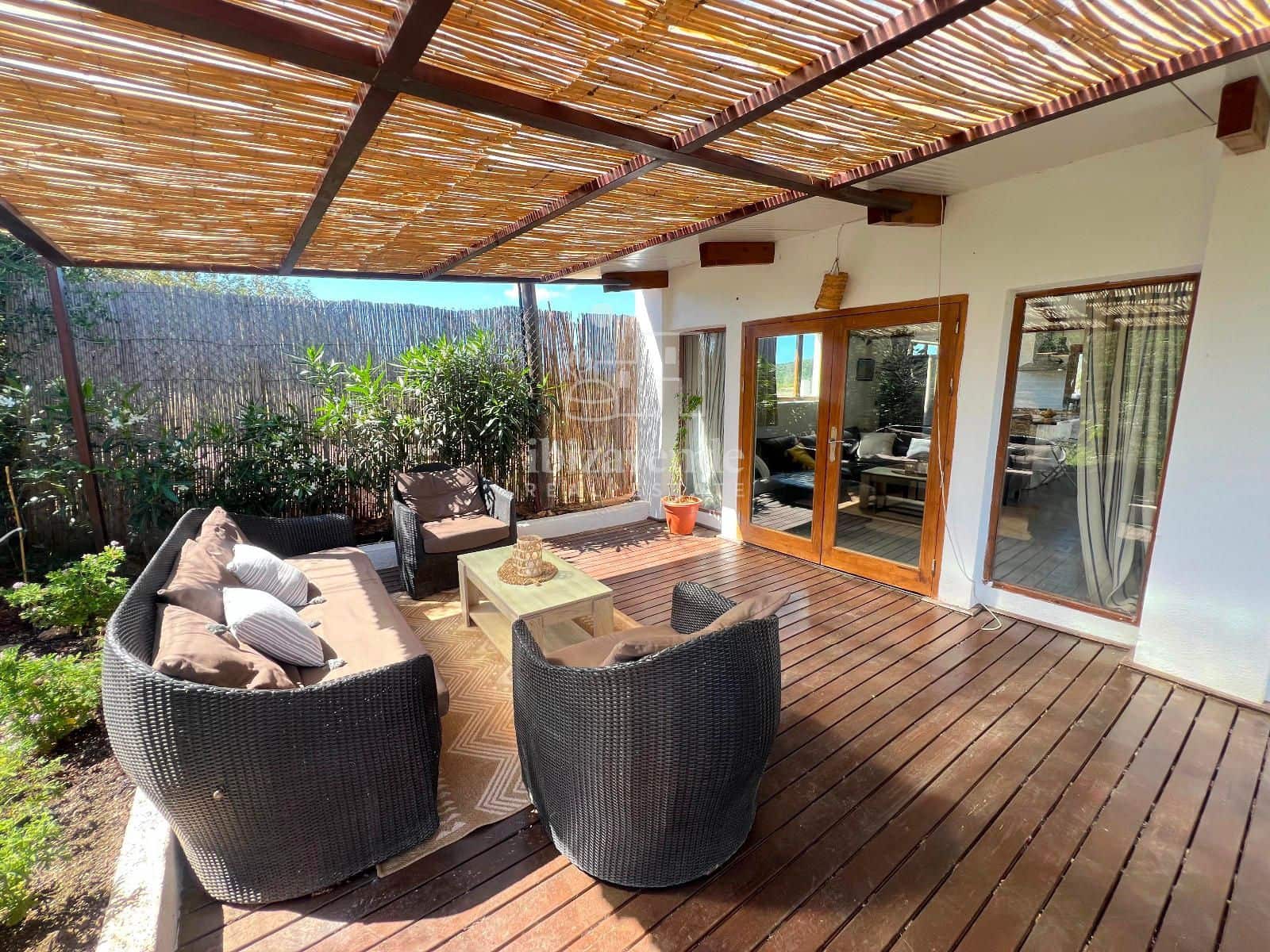 2 soveværelse Villa til leje i Santa Eulalia / Santa Eularia - € 3.800 (Ref: 9041558)