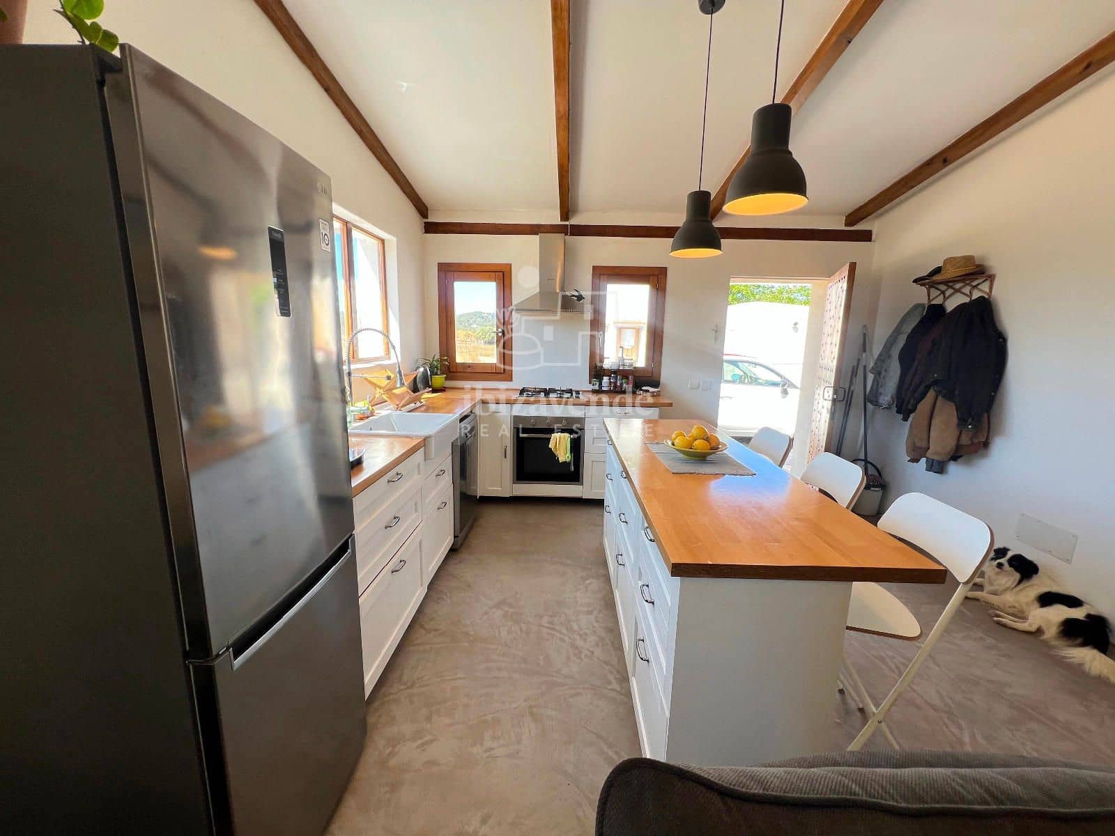 2 soveværelse Villa til leje i Santa Eulalia / Santa Eularia - € 3.800 (Ref: 9041558)