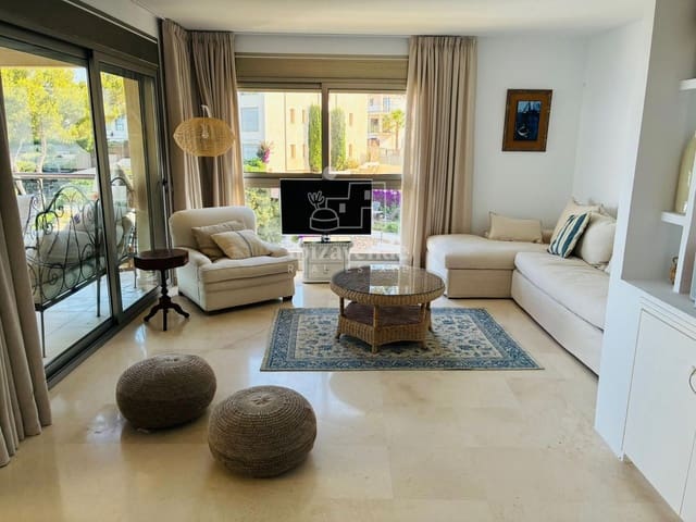 3 slaapkamer Flat te huur in Cala Gracio, Sant Antoni de Portmany met zwembad garage - € 2.500 (Ref: 9041561)