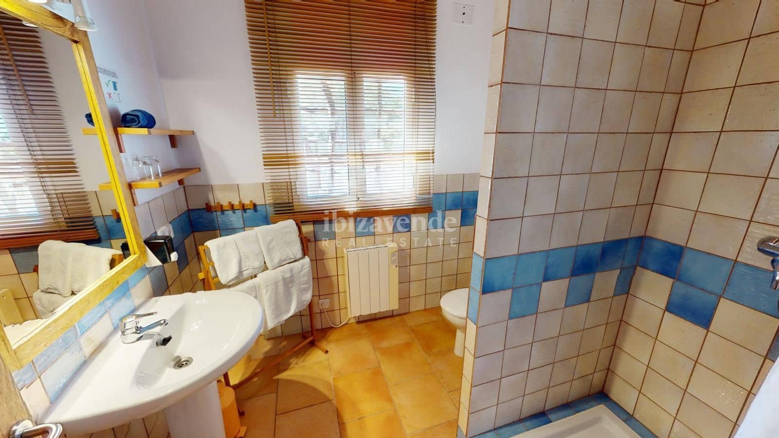 Restaurant/Bar til salgs i Sant Antoni de Portmany - € 1 500 000 (Ref: 9041562)