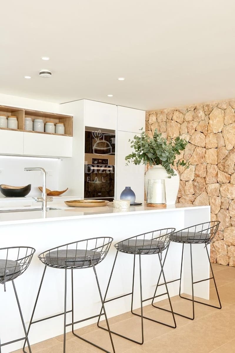 5 slaapkamer Villa te koop in Cala Conta met zwembad garage - € 2.700.000 (Ref: 9041732)