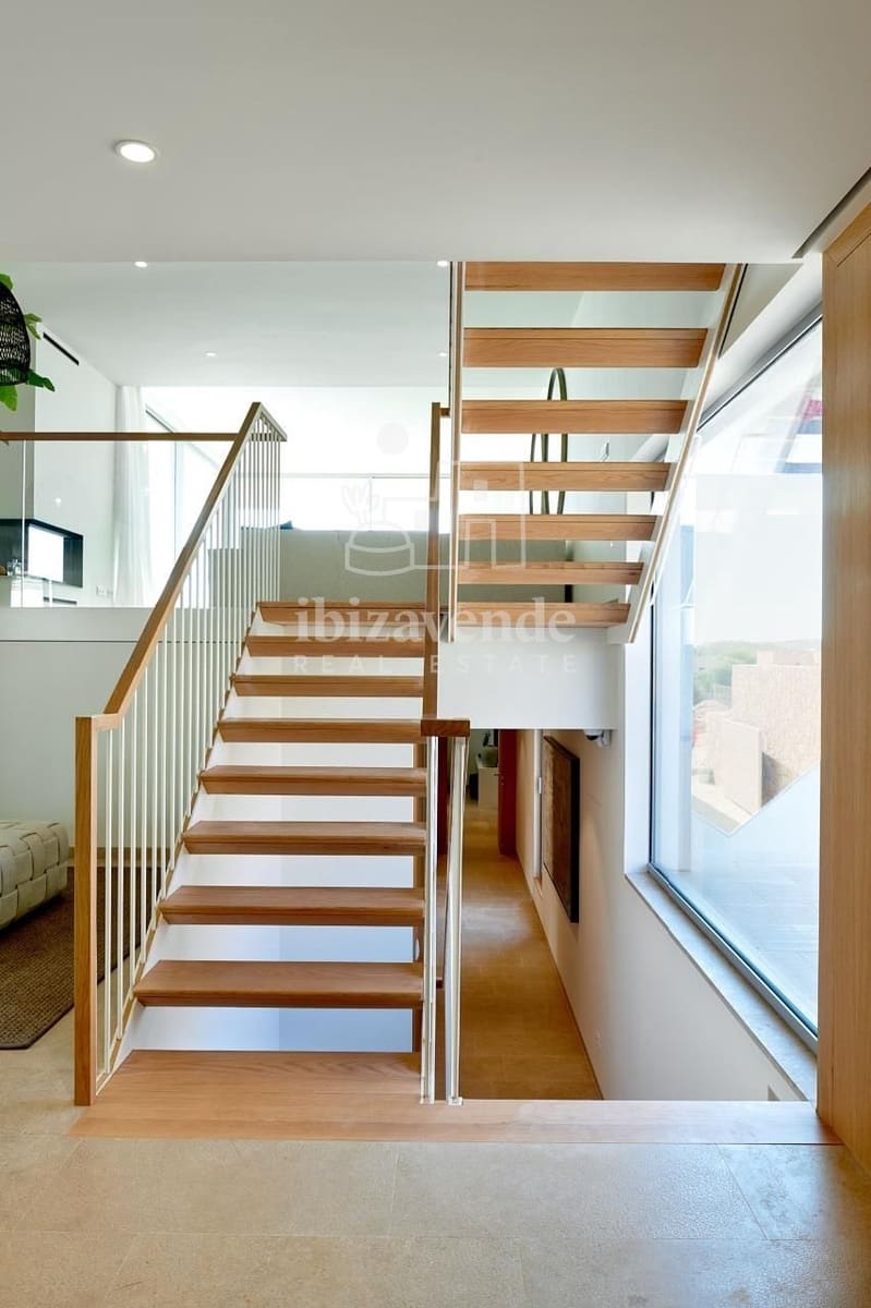 5 slaapkamer Villa te koop in Cala Conta met zwembad garage - € 2.700.000 (Ref: 9041732)