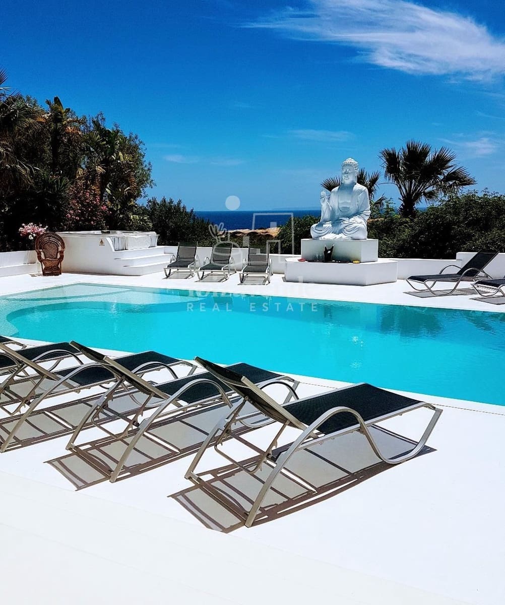 14 soverom Villa til salgs i Nuestra Senora de Jesus med svømmebasseng garasje - € 5 250 000 (Ref: 9041734)