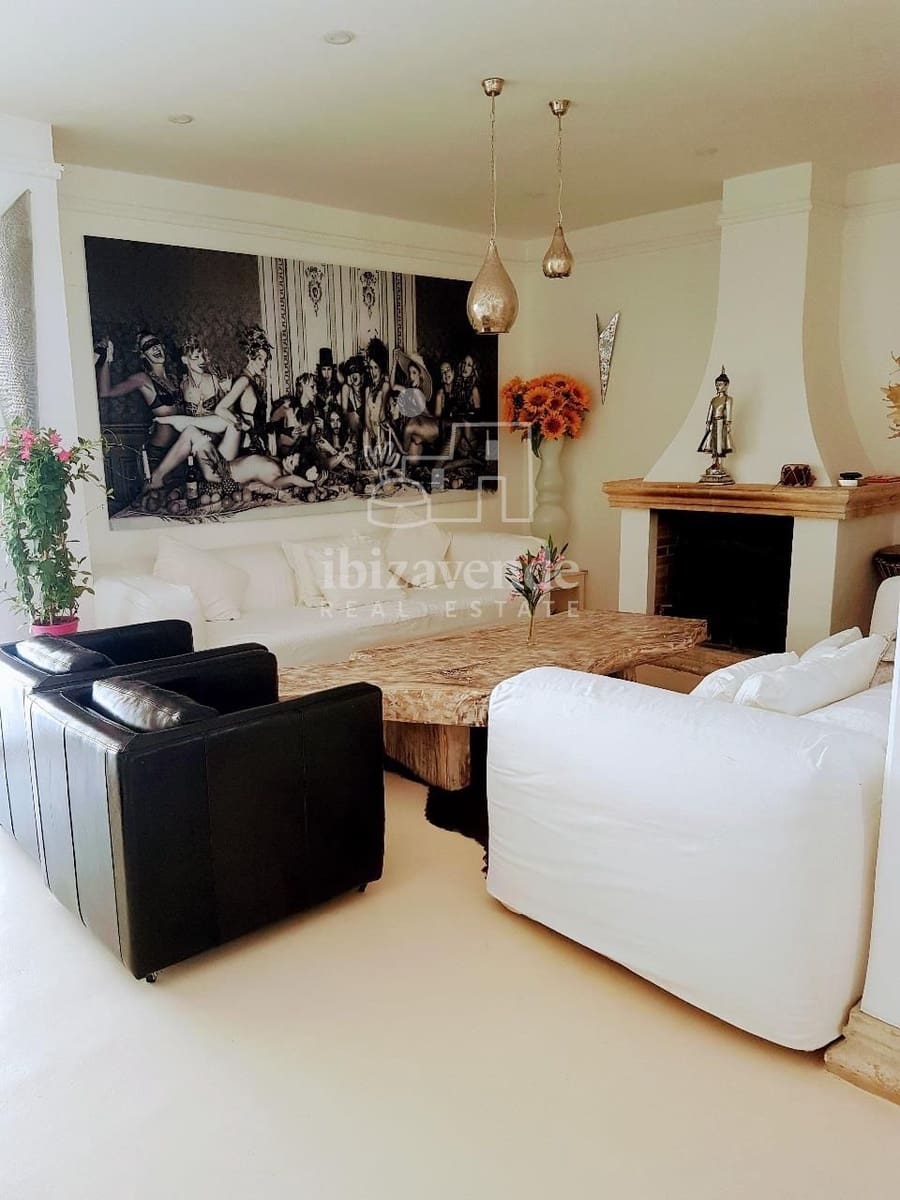 14 soverom Villa til salgs i Nuestra Senora de Jesus med svømmebasseng garasje - € 5 250 000 (Ref: 9041734)