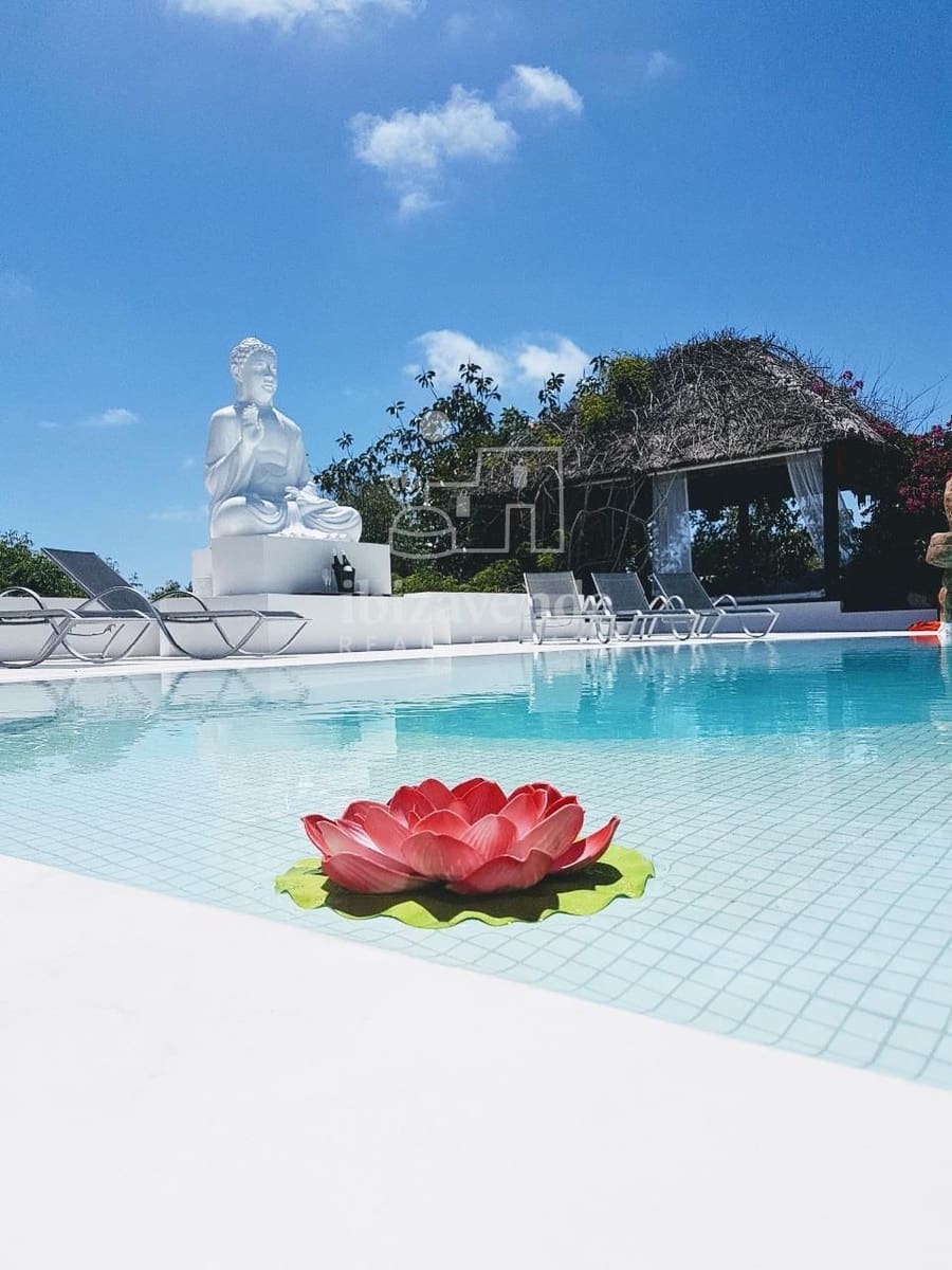 14 soverom Villa til salgs i Nuestra Senora de Jesus med svømmebasseng garasje - € 5 250 000 (Ref: 9041734)