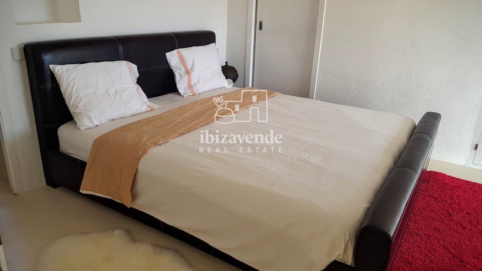 14 soverom Villa til salgs i Nuestra Senora de Jesus med svømmebasseng garasje - € 5 250 000 (Ref: 9041734)