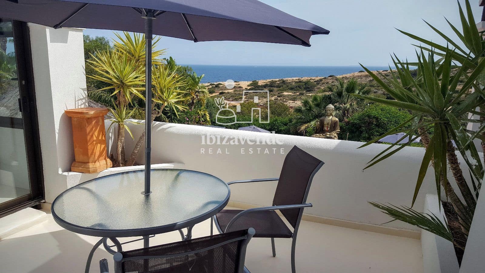 14 soverom Villa til salgs i Nuestra Senora de Jesus med svømmebasseng garasje - € 5 250 000 (Ref: 9041734)