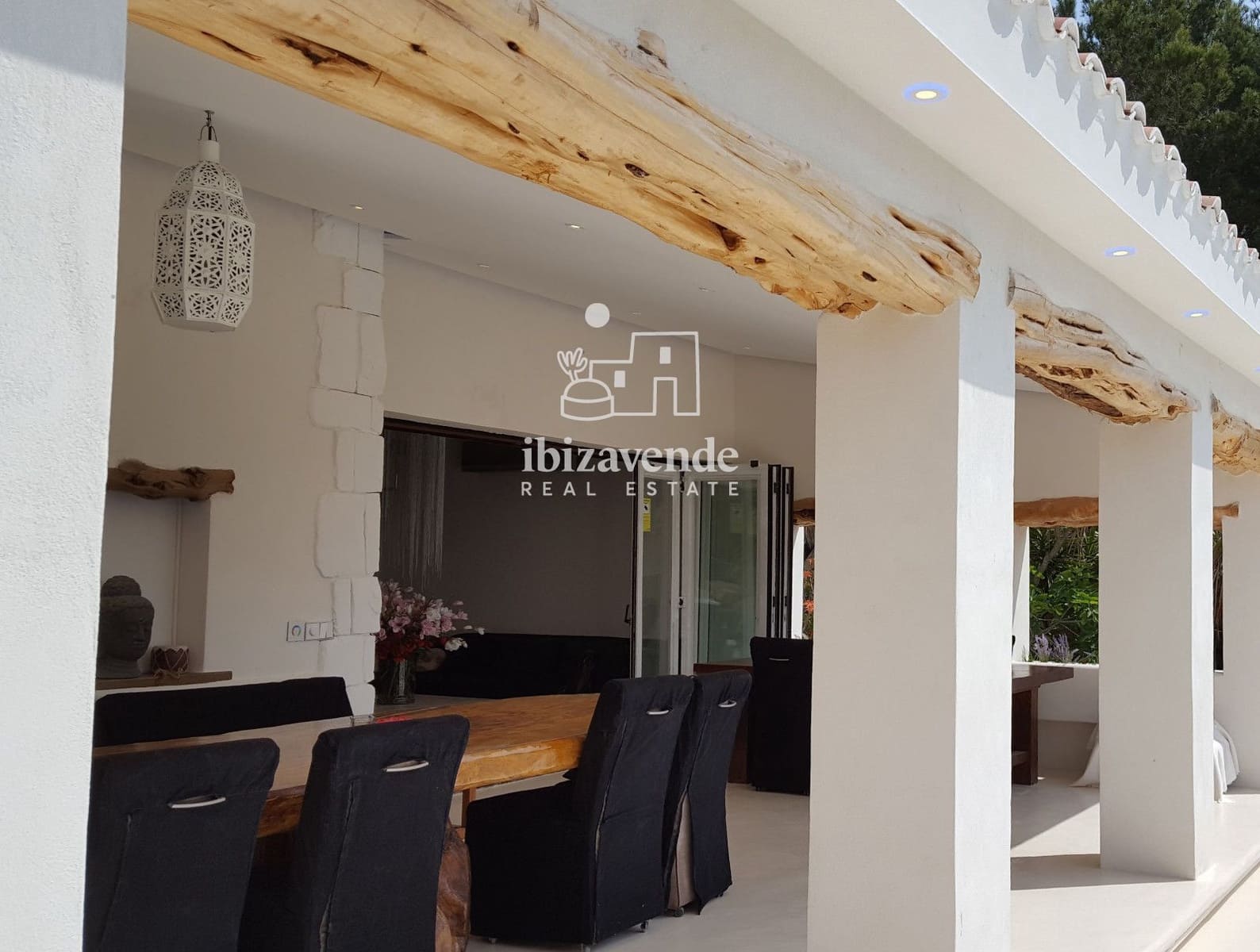 14 soverom Villa til salgs i Nuestra Senora de Jesus med svømmebasseng garasje - € 5 250 000 (Ref: 9041734)