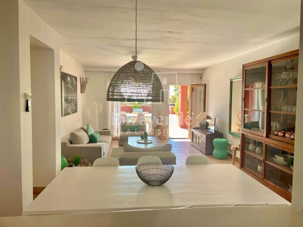 4 bedroom Townhouse for sale in Cala Moli with pool garage - € 1,450,000 (Ref: 9041735)