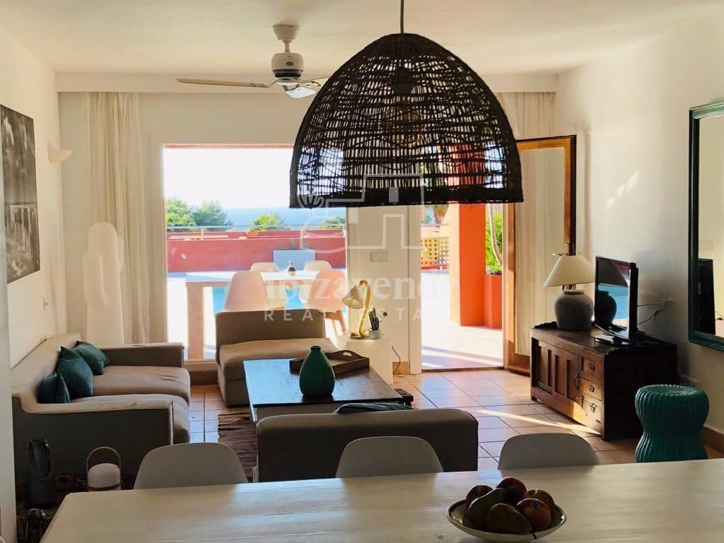 4 bedroom Townhouse for sale in Cala Moli with pool garage - € 1,450,000 (Ref: 9041735)