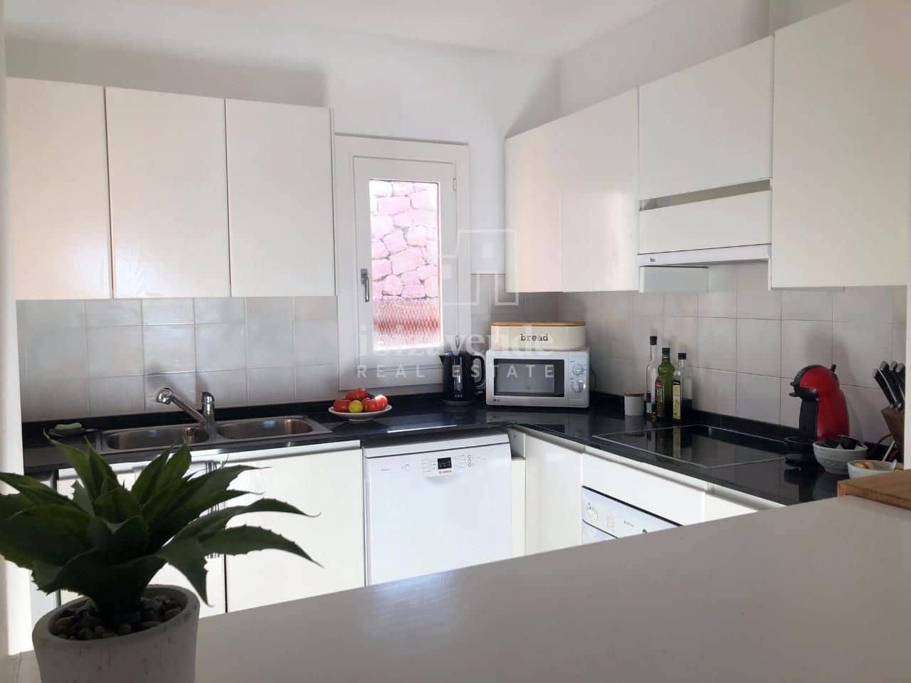 4 bedroom Townhouse for sale in Cala Moli with pool garage - € 1,450,000 (Ref: 9041735)