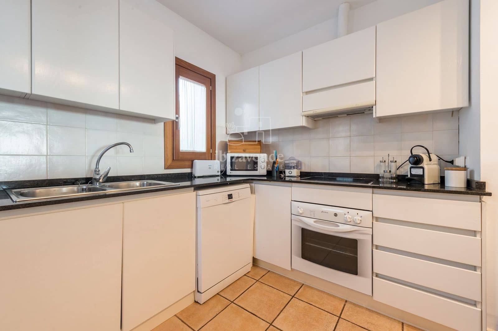 4 bedroom Townhouse for sale in Cala Moli with pool garage - € 1,450,000 (Ref: 9041735)