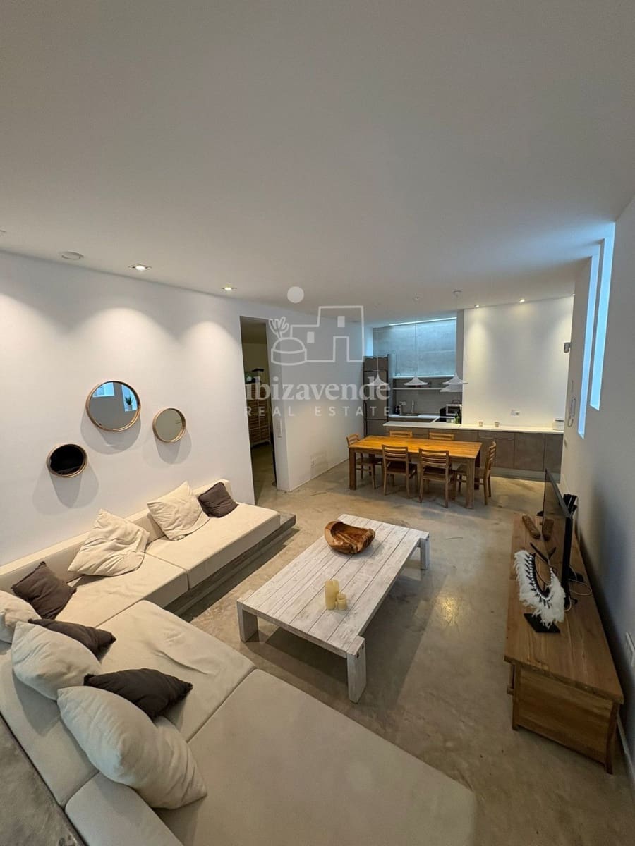 4 bedroom Townhouse for sale in Cala Moli with pool garage - € 1,450,000 (Ref: 9041735)