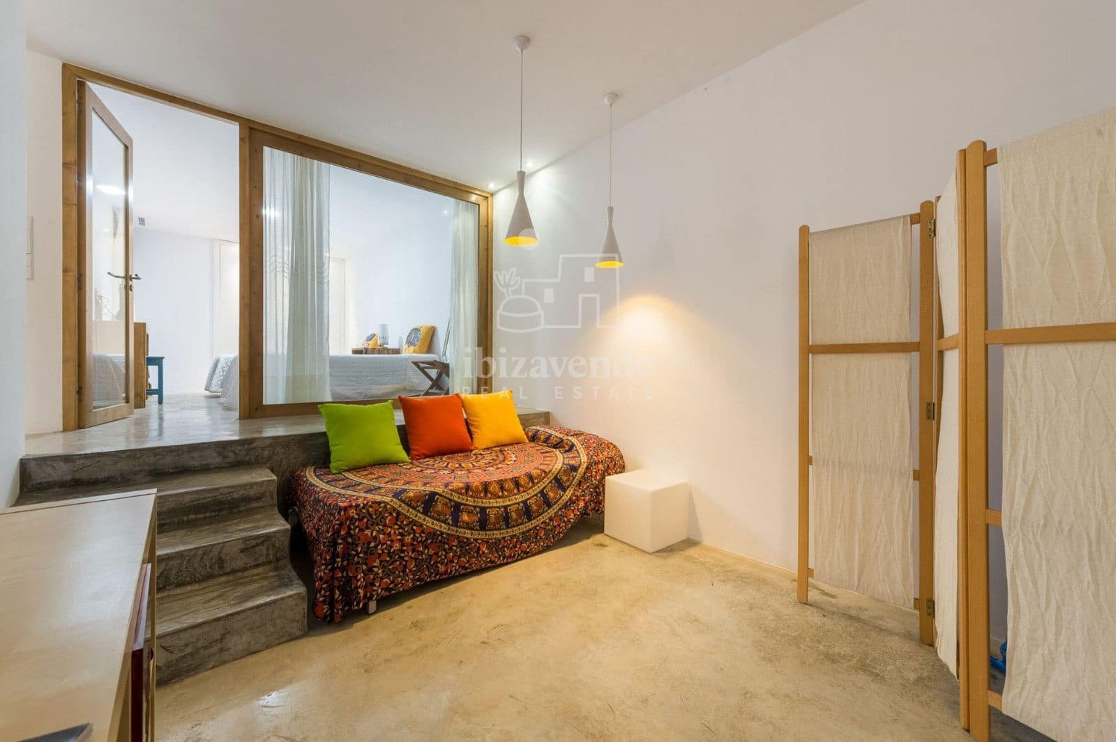 4 bedroom Townhouse for sale in Cala Moli with pool garage - € 1,450,000 (Ref: 9041735)