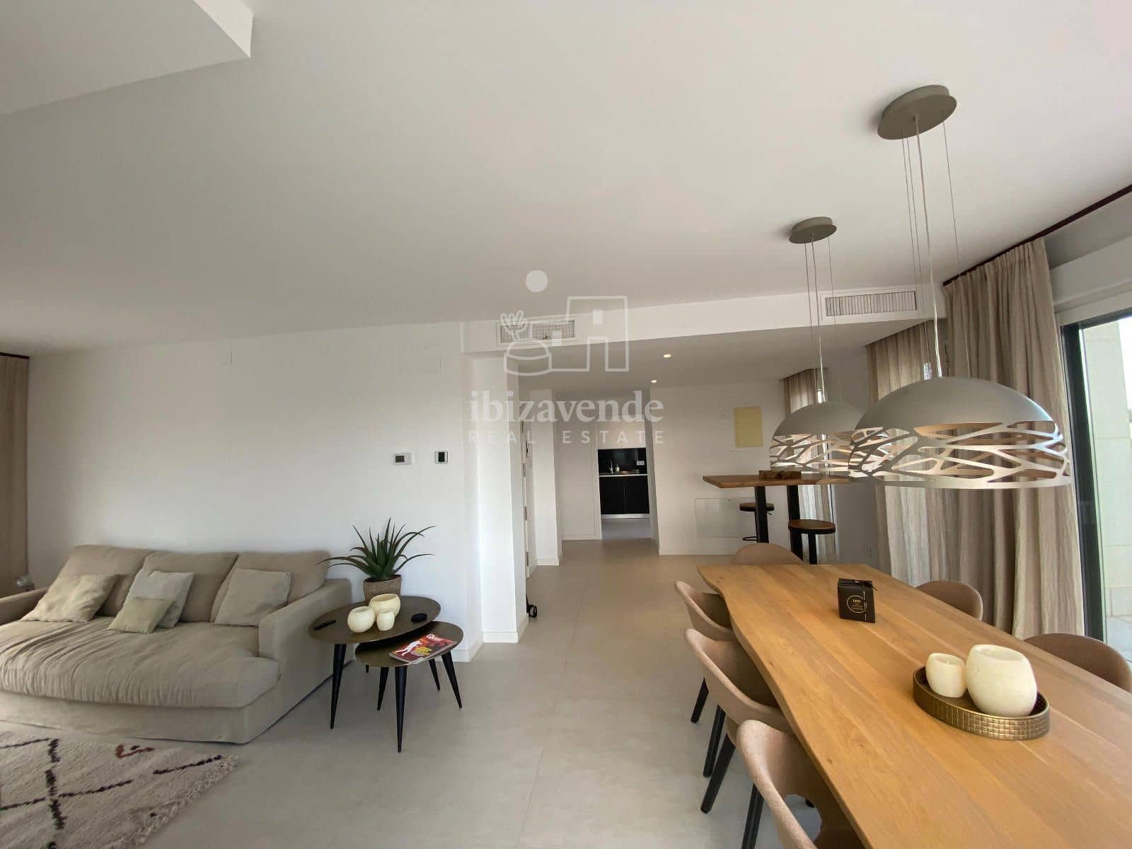 3 makuuhuone Asunto vuokrattavana paikassa Ibiza kaupunki mukana uima-altaan 
autotalli - 6 000 € (Ref: 9041736)