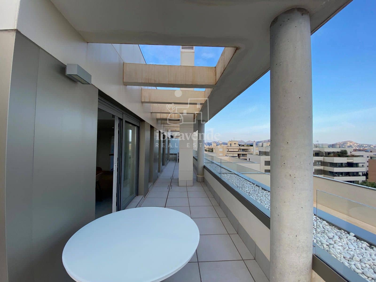 3 makuuhuone Asunto vuokrattavana paikassa Ibiza kaupunki mukana uima-altaan 
autotalli - 6 000 € (Ref: 9041736)