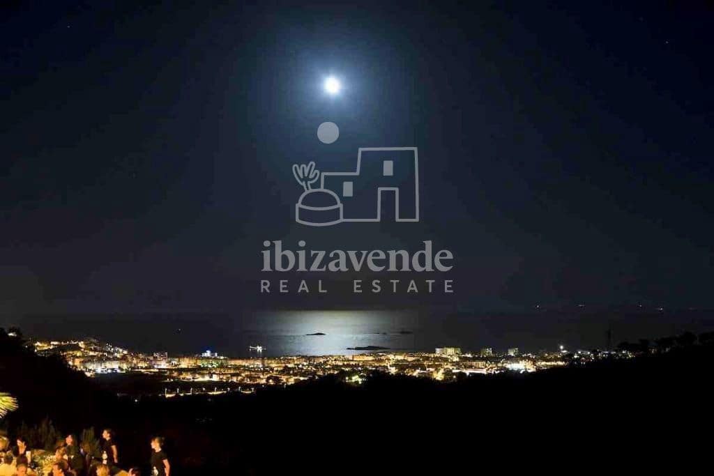 Villa till salu i Ibiza stad med pool garage - 10 000 000 € (Ref: 9041740)