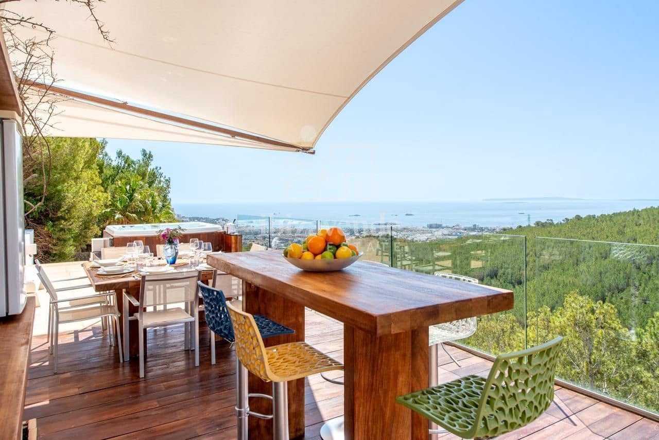 Villa till salu i Ibiza stad med pool garage - 10 000 000 € (Ref: 9041740)