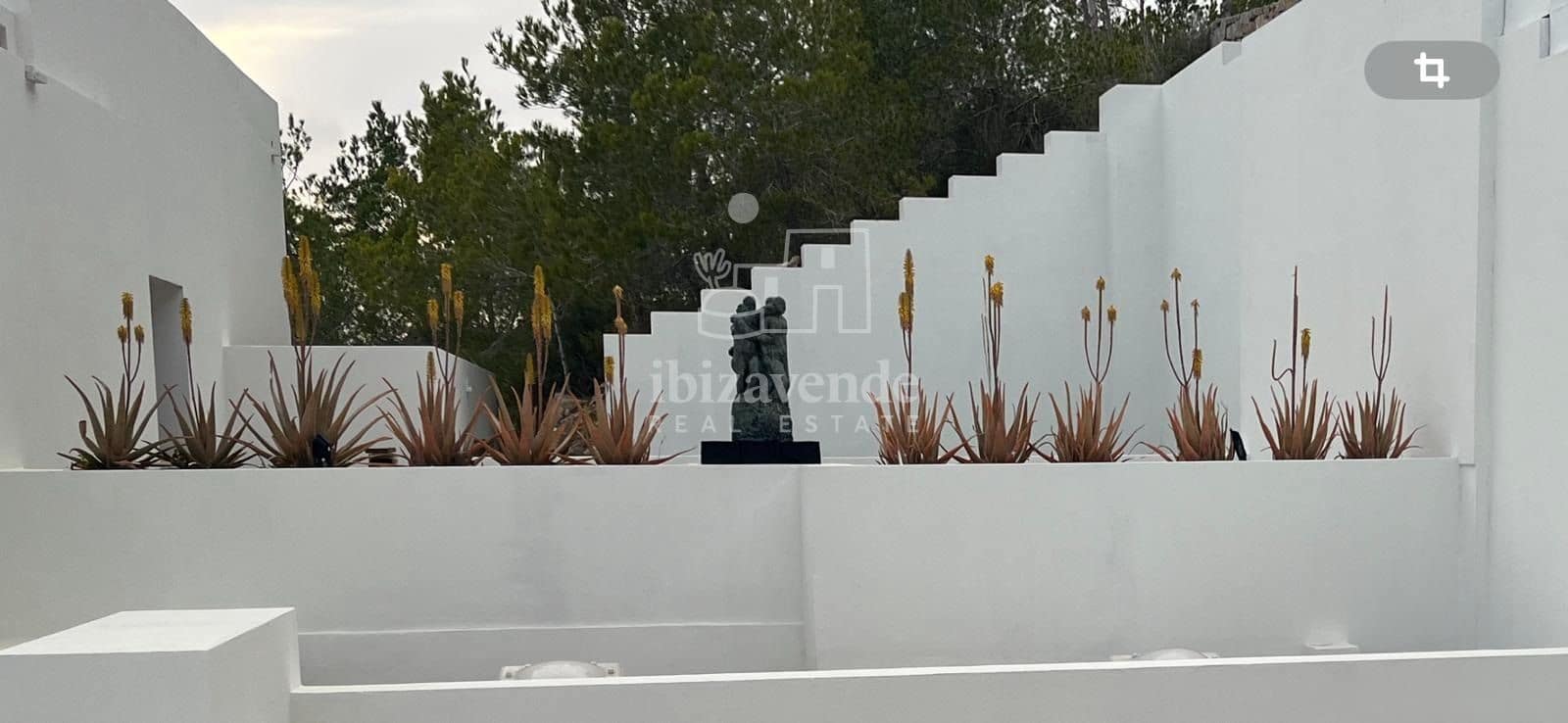 Villa till salu i Ibiza stad med pool garage - 10 000 000 € (Ref: 9041740)