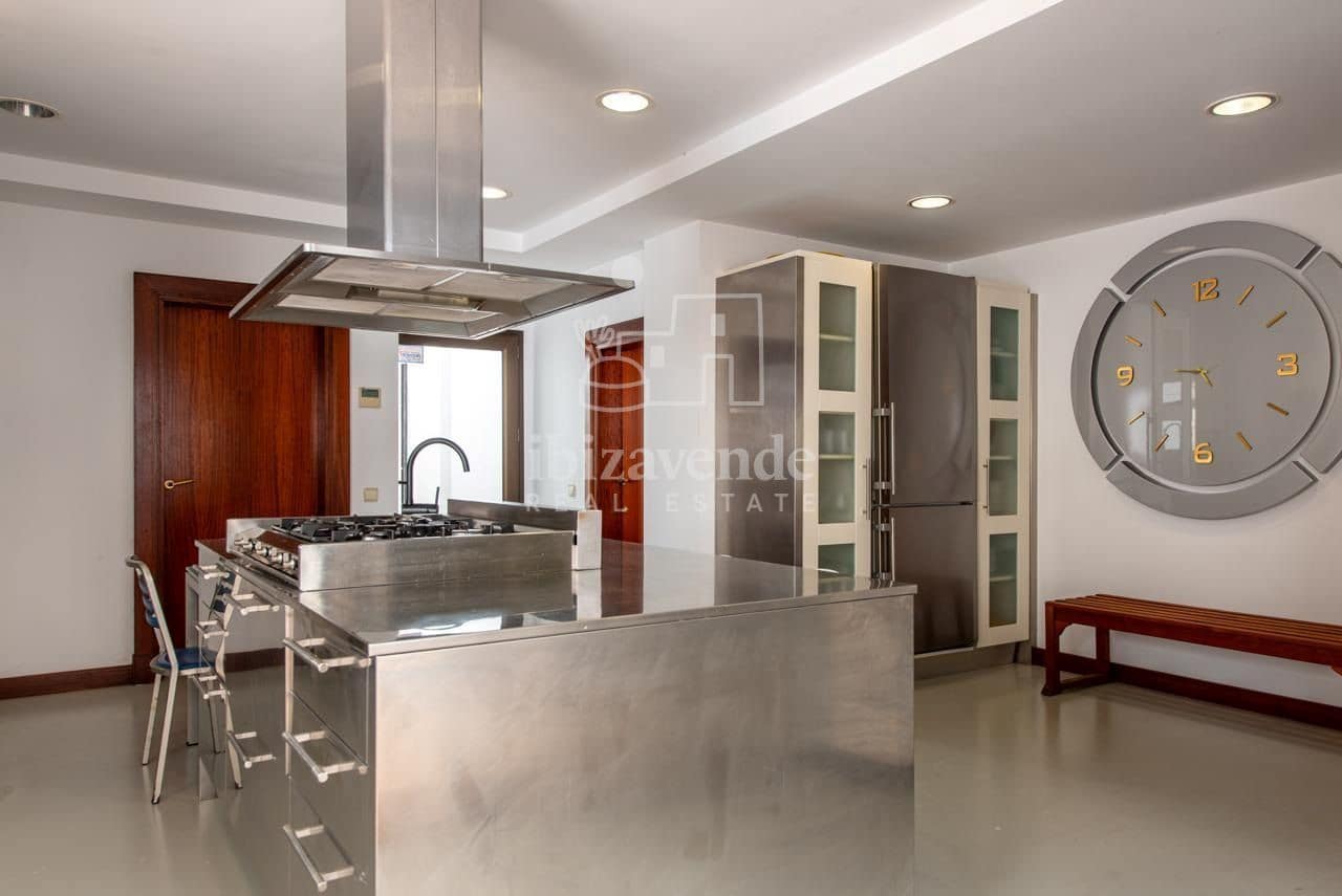 Villa till salu i Ibiza stad med pool garage - 10 000 000 € (Ref: 9041740)