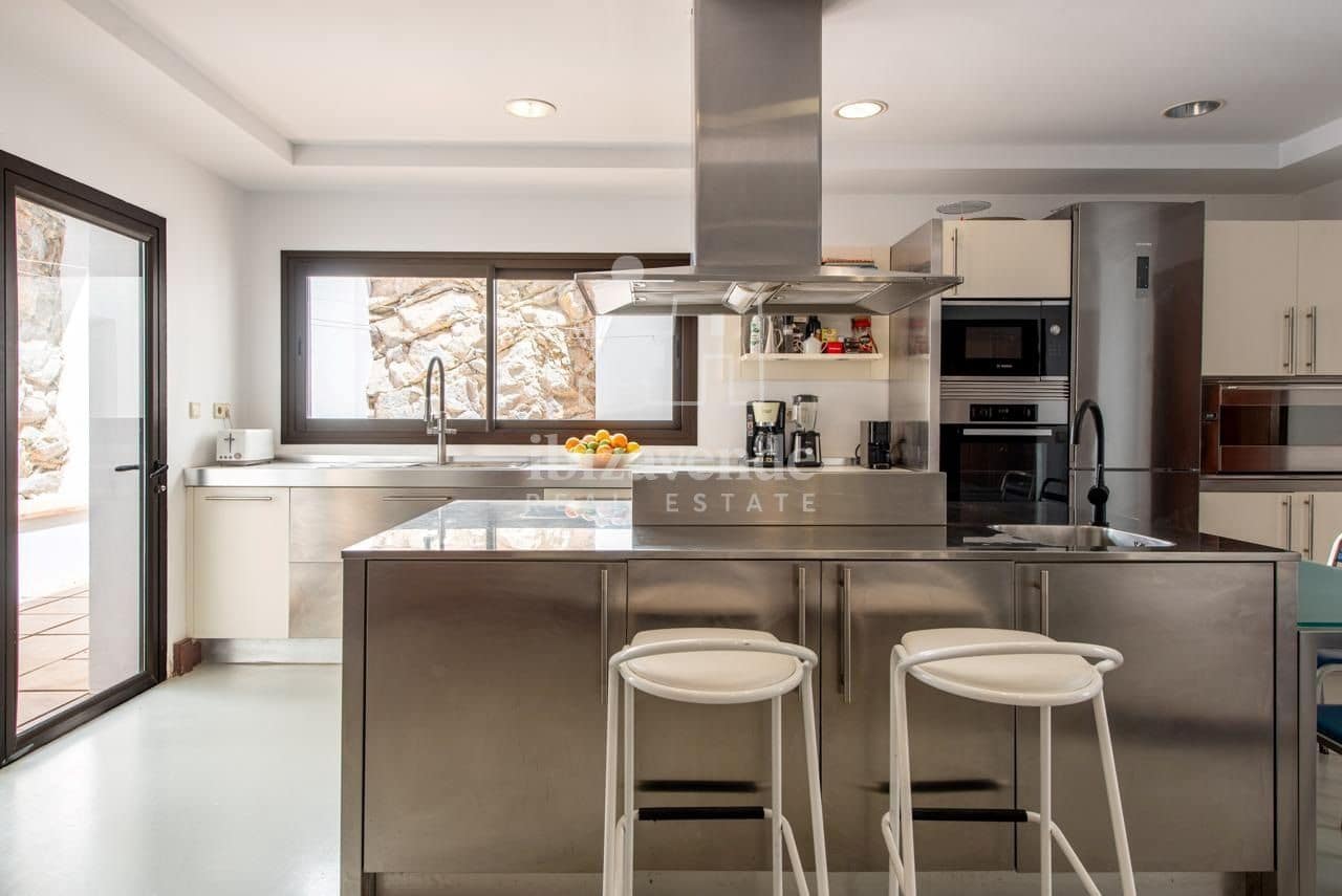 Villa till salu i Ibiza stad med pool garage - 10 000 000 € (Ref: 9041740)