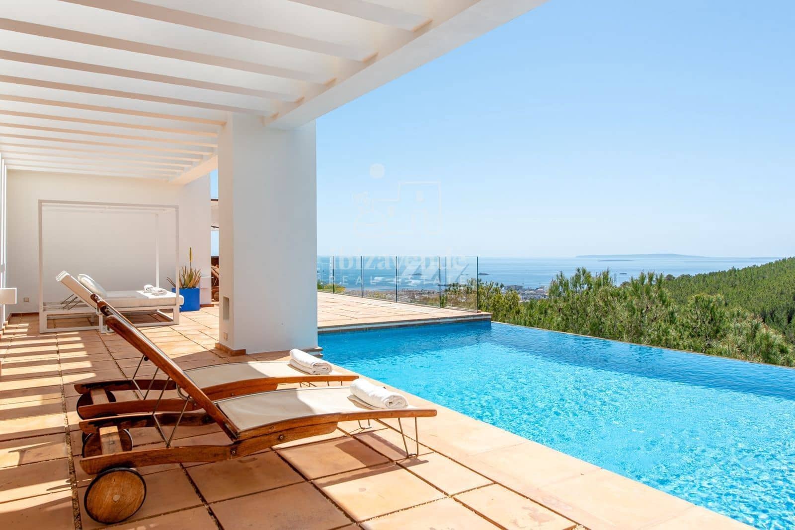 Villa till salu i Ibiza stad med pool garage - 10 000 000 € (Ref: 9041740)