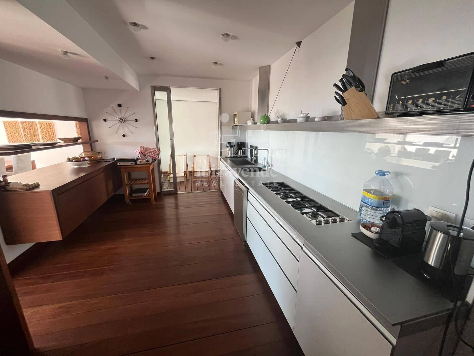 7 soveværelse Villa til leje i Cala Moli med swimmingpool garage - € 37.200 (Ref: 9041742)