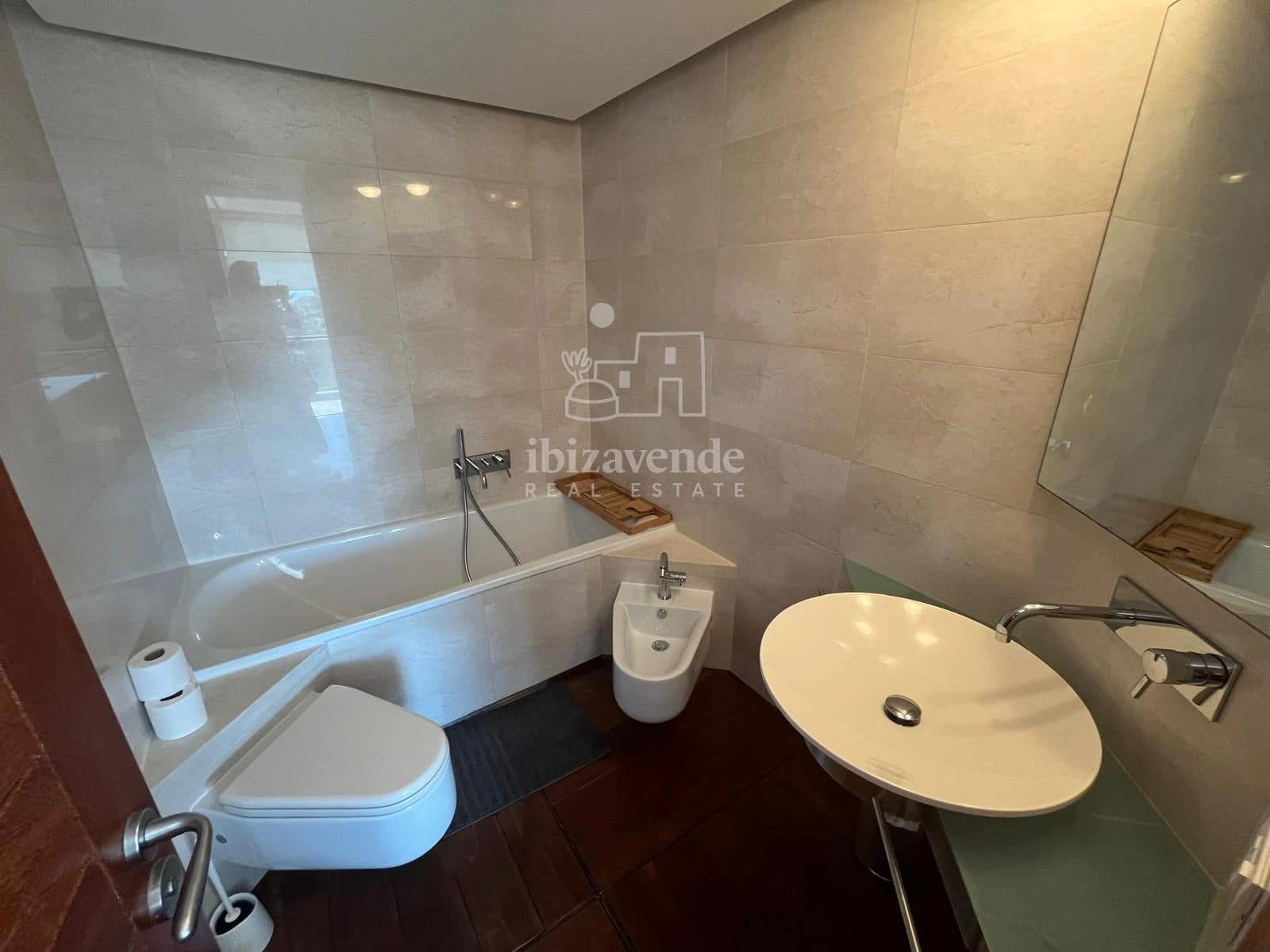 7 soveværelse Villa til leje i Cala Moli med swimmingpool garage - € 37.200 (Ref: 9041742)