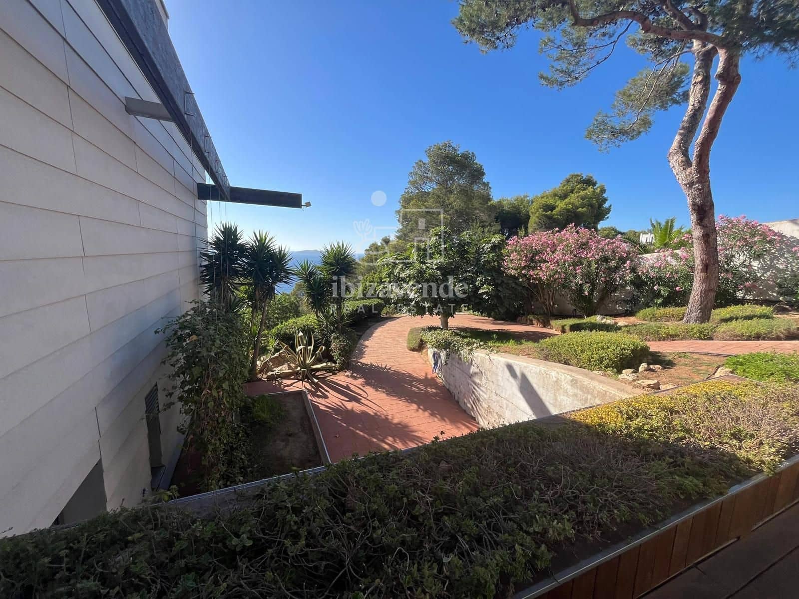 7 soveværelse Villa til leje i Cala Moli med swimmingpool garage - € 37.200 (Ref: 9041742)