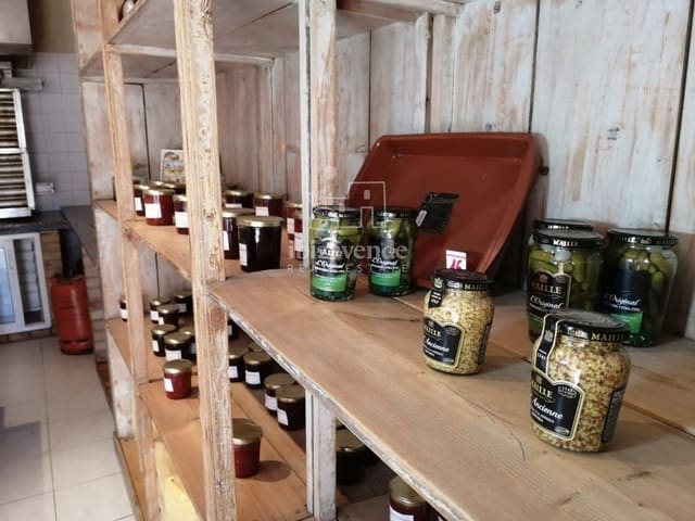 Commercieel te huur in Nuestra Señora de Jesus, Santa Eulalia / Santa Eularia - € 1.200 (Ref: 9041743)