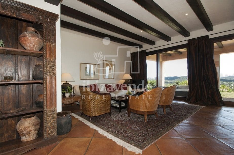 6 bedroom Villa for sale in Santa Eulalia / Santa Eularia with pool garage - € 12,000,000 (Ref: 9041753)