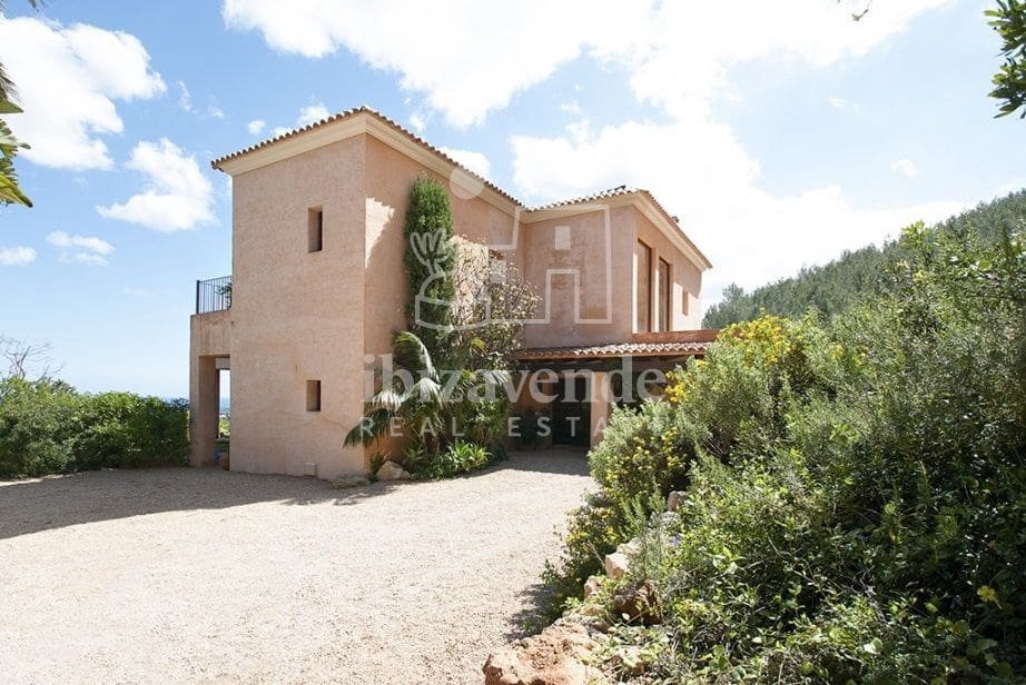 6 bedroom Villa for sale in Santa Eulalia / Santa Eularia with pool garage - € 12,000,000 (Ref: 9041753)