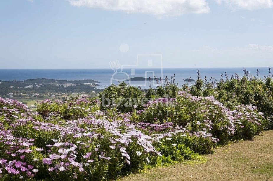 6 bedroom Villa for sale in Santa Eulalia / Santa Eularia with pool garage - € 12,000,000 (Ref: 9041753)