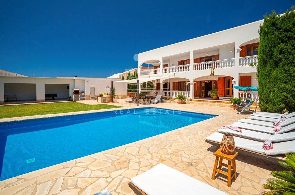 5 soveværelse Villa til leje i Sant Jordi de Ses Salines med swimmingpool garage - € 6.000 (Ref: 9041757)