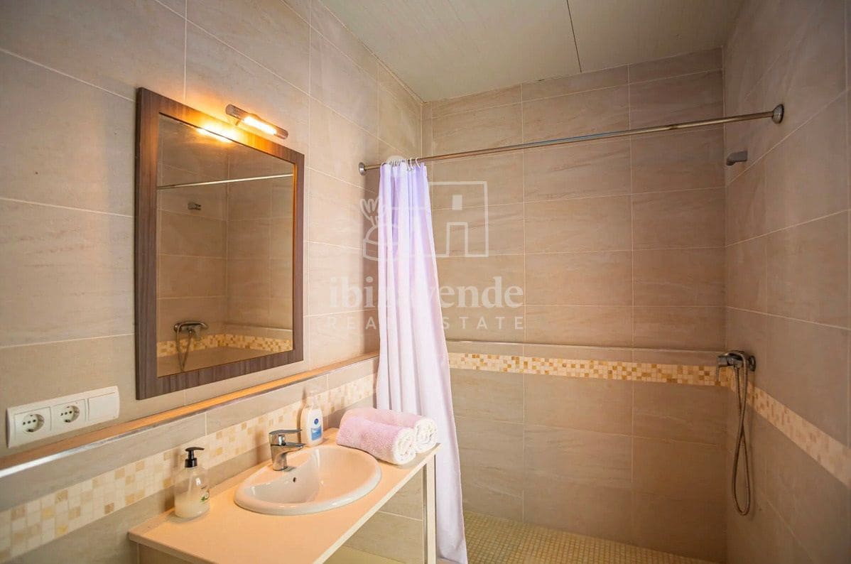 5 soveværelse Villa til leje i Sant Jordi de Ses Salines med swimmingpool garage - € 6.000 (Ref: 9041757)