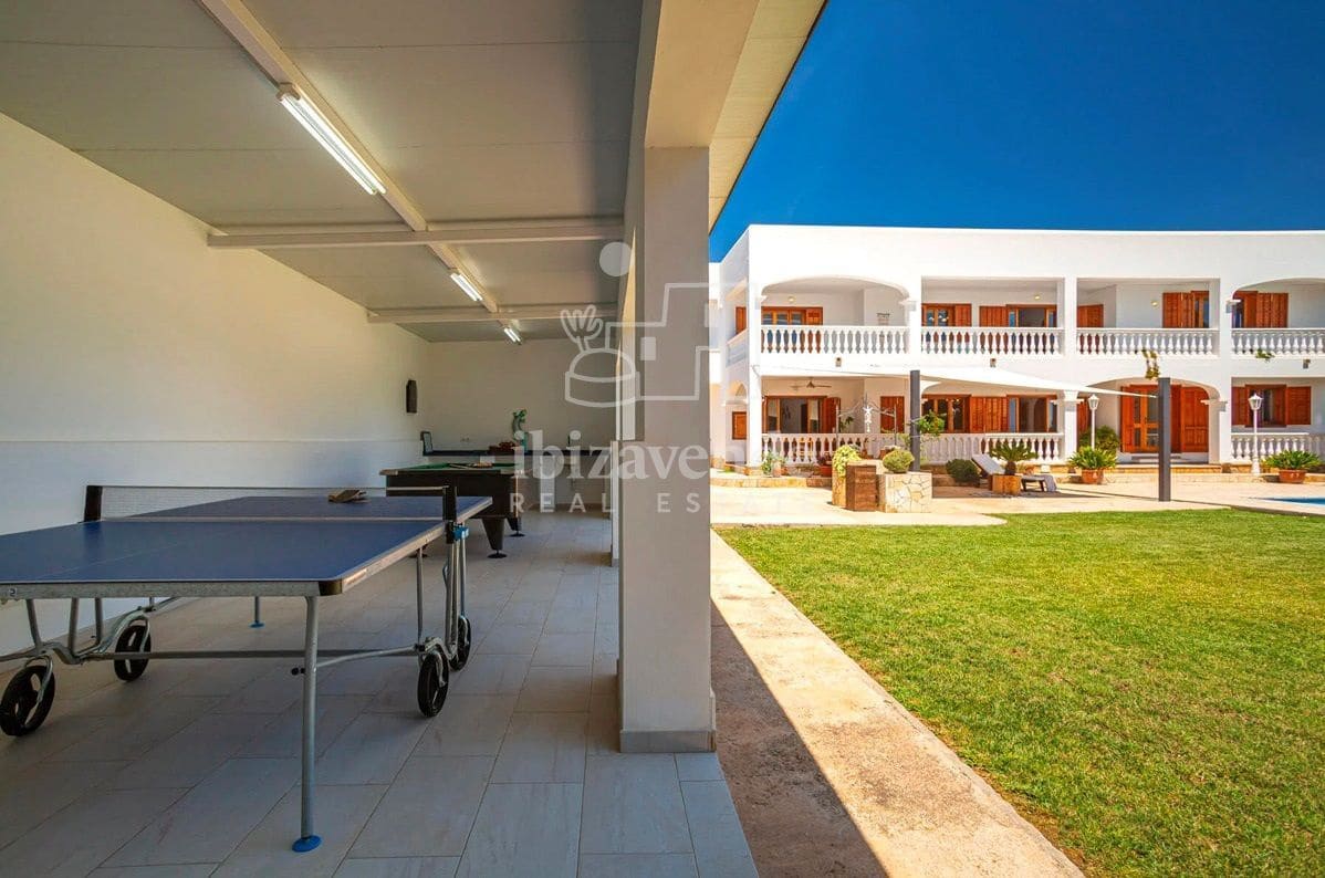 5 soveværelse Villa til leje i Sant Jordi de Ses Salines med swimmingpool garage - € 6.000 (Ref: 9041757)