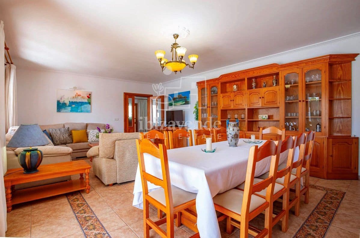 5 soveværelse Villa til leje i Sant Jordi de Ses Salines med swimmingpool garage - € 6.000 (Ref: 9041757)