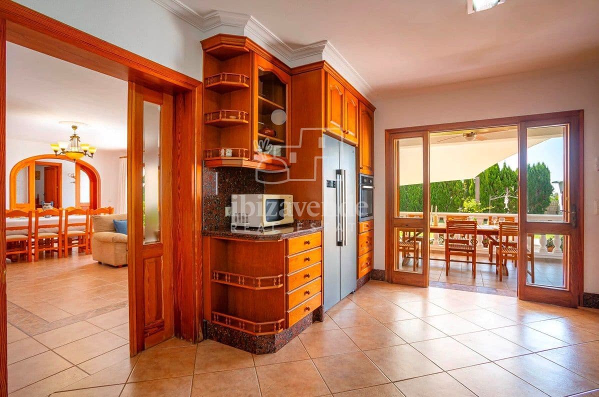 5 soveværelse Villa til leje i Sant Jordi de Ses Salines med swimmingpool garage - € 6.000 (Ref: 9041757)