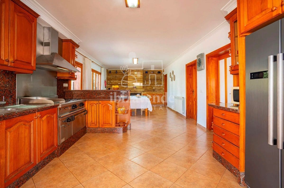 5 soveværelse Villa til leje i Sant Jordi de Ses Salines med swimmingpool garage - € 6.000 (Ref: 9041757)