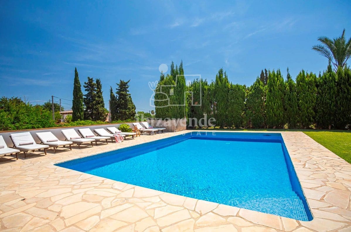 5 soveværelse Villa til leje i Sant Jordi de Ses Salines med swimmingpool garage - € 6.000 (Ref: 9041757)