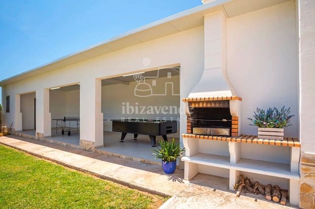 5 bedroom Villa for rent in Sant Jordi de Ses Salines, San Jose / Sant Josep de Sa Talaia with pool garage - € 6,000 (Ref: 9041757)
