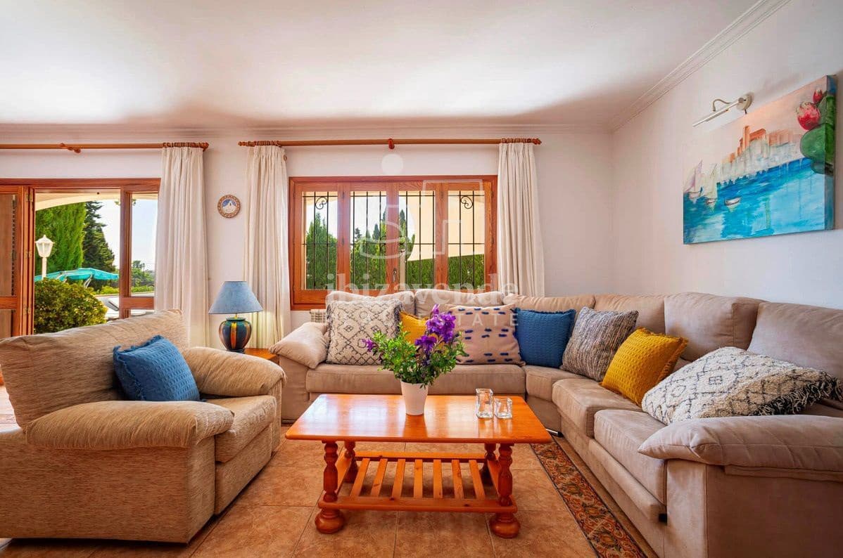 5 soveværelse Villa til leje i Sant Jordi de Ses Salines med swimmingpool garage - € 6.000 (Ref: 9041757)